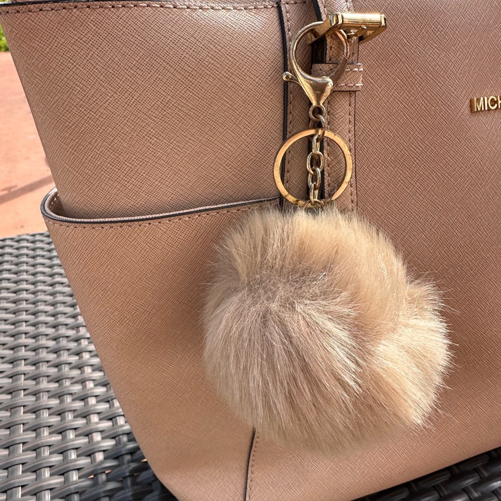 Michael Kors Beige Tote with Gold Accents - Picture 4 of 9